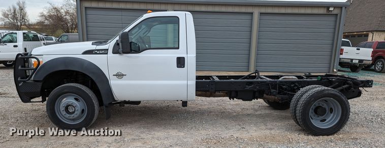 image for item LF9726 2011 Ford F450 Super Duty  truck cab and chassis