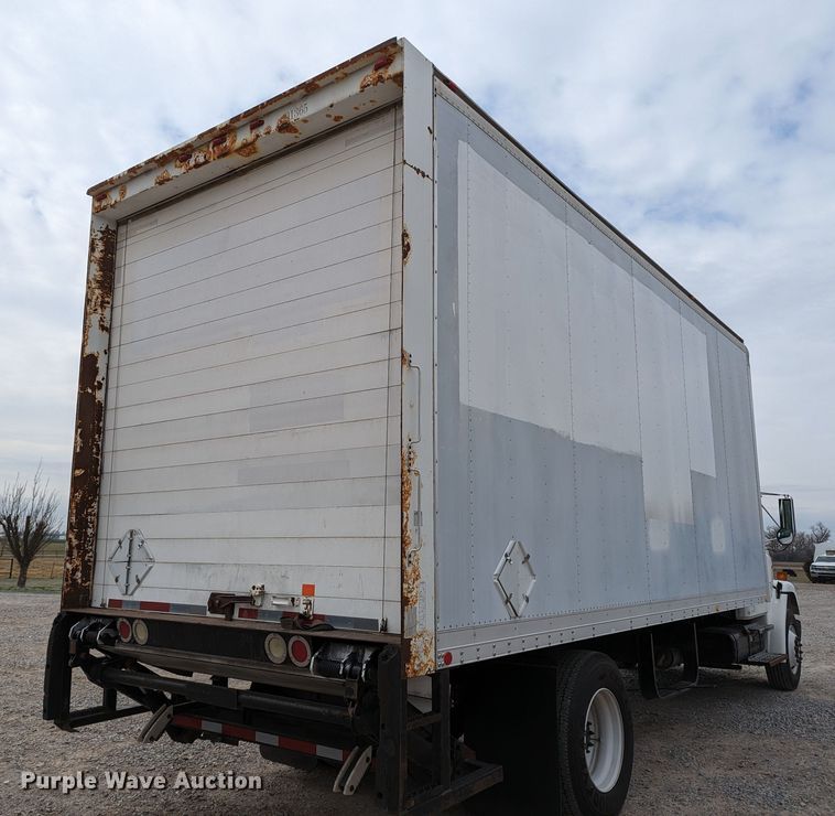 image for item LF9729 2002 Freightliner FL70  box truck