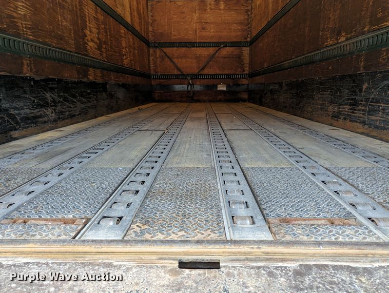 image for item LF9729 2002 Freightliner FL70  box truck