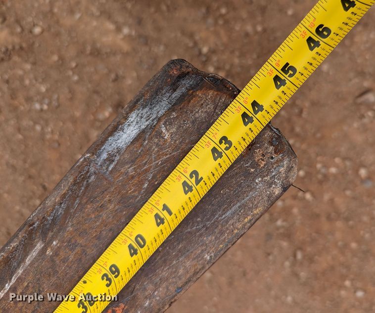 image for item LF9733 2001 Caterpillar TH83  telehandler