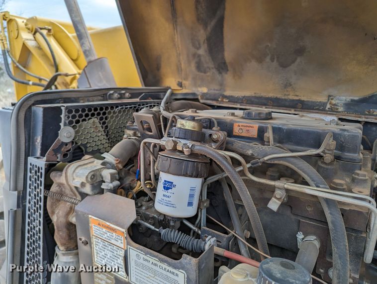 image for item LF9733 2001 Caterpillar TH83  telehandler