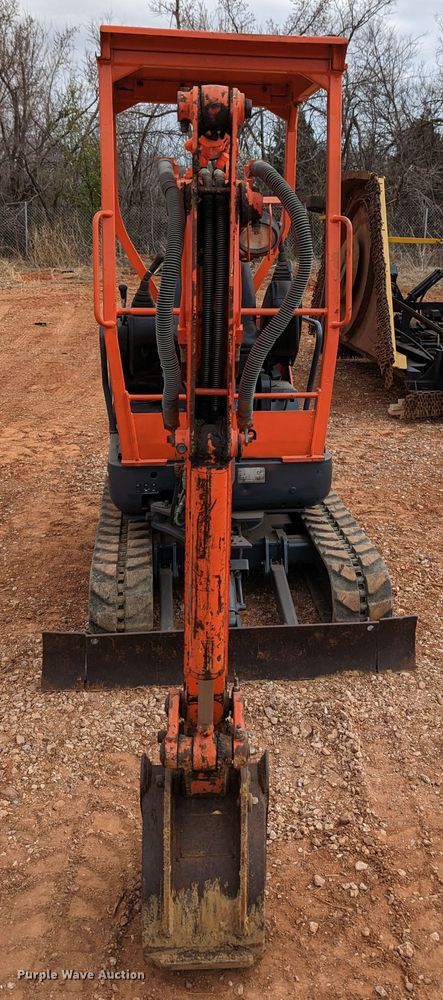 image for item LF9736 2002 Kubota KX41-2  mini excavator