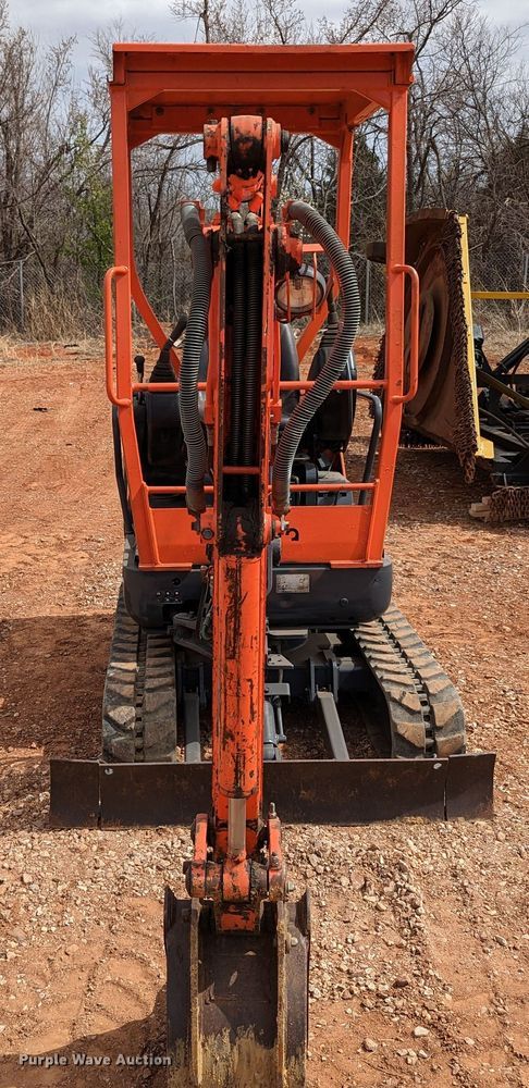 image for item LF9736 2002 Kubota KX41-2  mini excavator