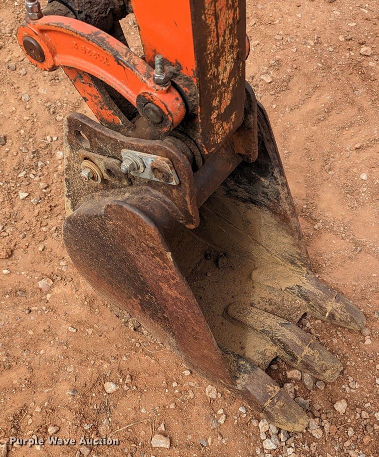 image for item LF9736 2002 Kubota KX41-2  mini excavator