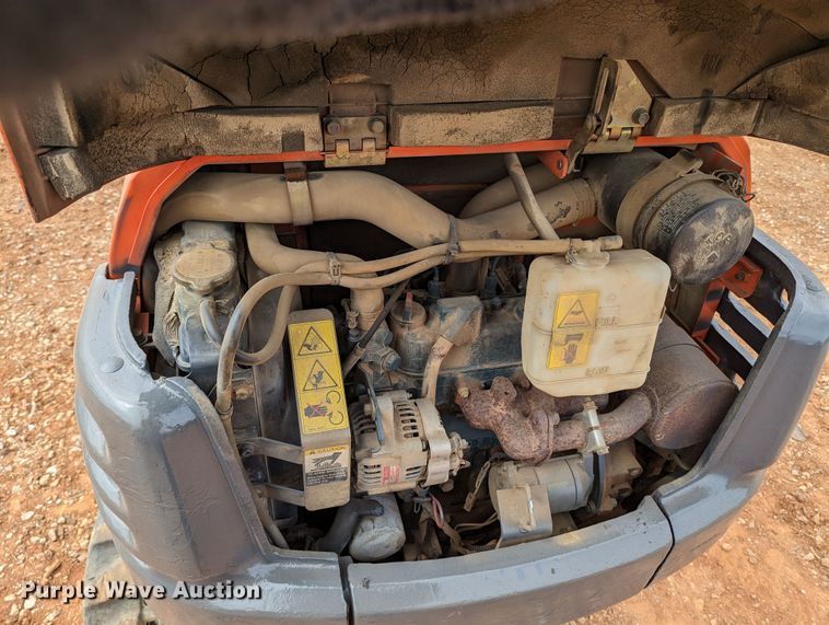 image for item LF9736 2002 Kubota KX41-2  mini excavator