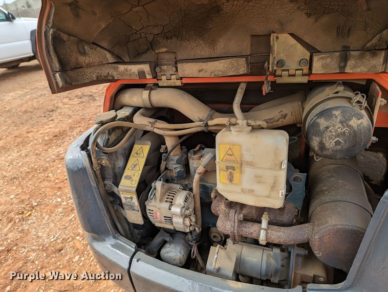 image for item LF9736 2002 Kubota KX41-2  mini excavator