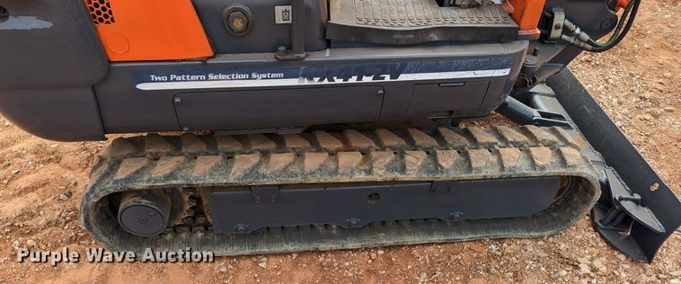 image for item LF9736 2002 Kubota KX41-2  mini excavator