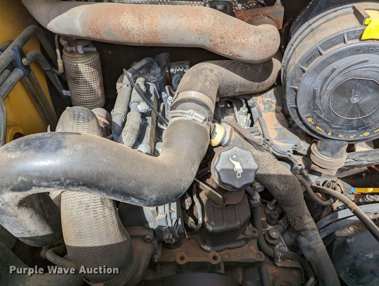 image for item LF9738 2018 New Holland C227 tracked skid steer loader