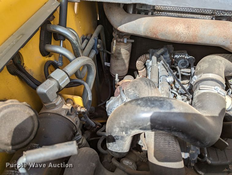 image for item LF9738 2018 New Holland C227 tracked skid steer loader