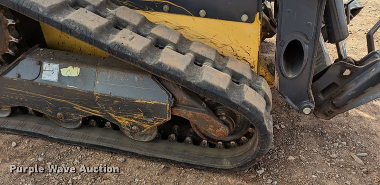 image for item LF9738 2018 New Holland C227 tracked skid steer loader