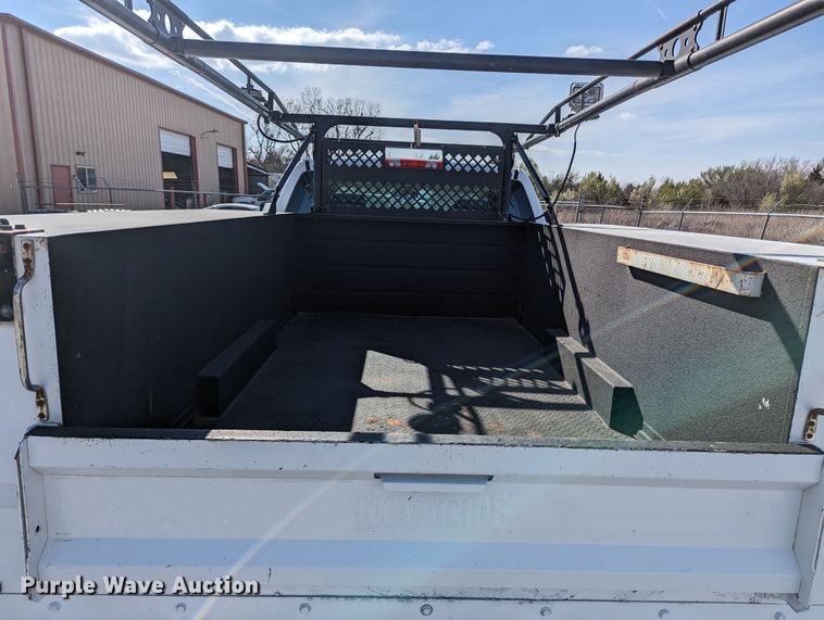 image for item LF9740 2011 Chevrolet Silverado 3500HD  Ext. Cab utility bed pickup truck