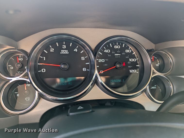 image for item LF9740 2011 Chevrolet Silverado 3500HD  Ext. Cab utility bed pickup truck