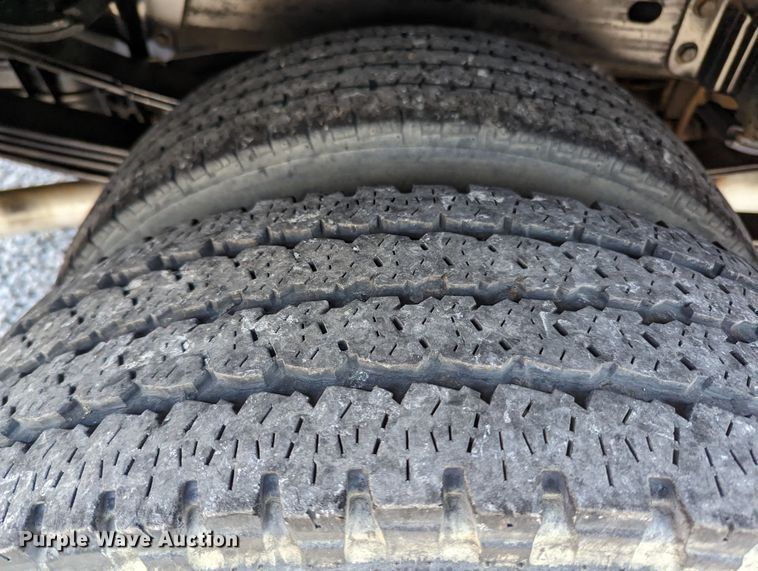 image for item LF9740 2011 Chevrolet Silverado 3500HD  Ext. Cab utility bed pickup truck