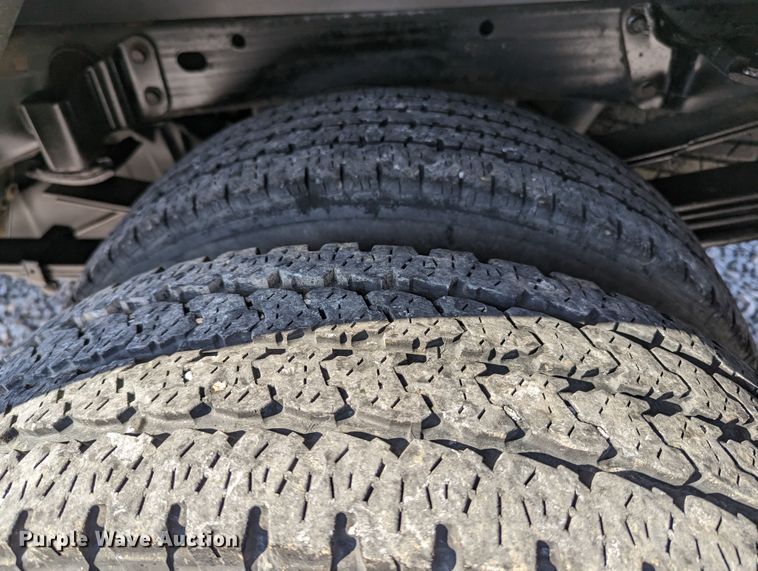 image for item LF9740 2011 Chevrolet Silverado 3500HD  Ext. Cab utility bed pickup truck