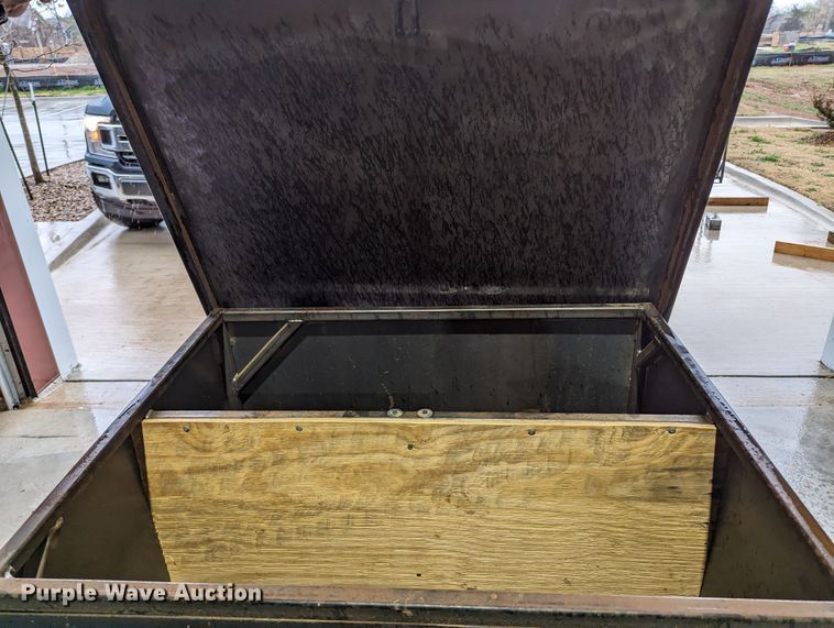 image for item LF9746 Jobsite box