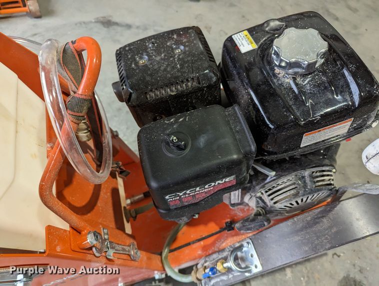 image for item LF9748 Husqvarna FS400  concrete saw