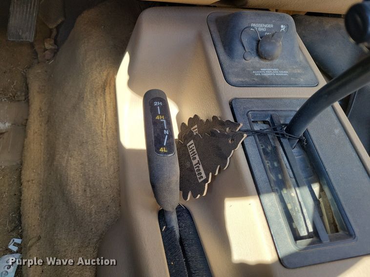 image for item LG9520 2002 Jeep Wrangler  SUV