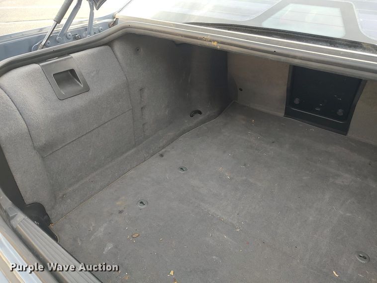 image for item LG9589 2001 BMW 740iL