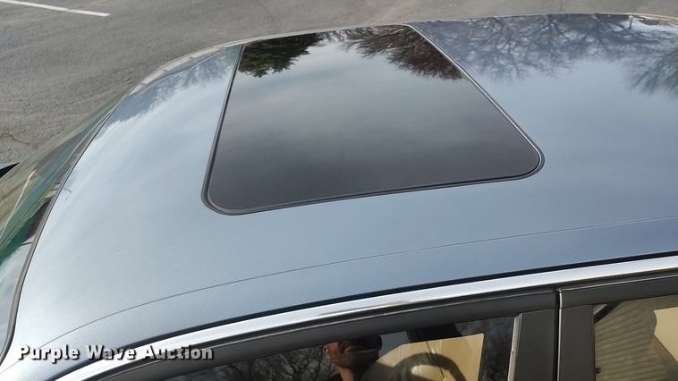 image for item LG9589 2001 BMW 740iL