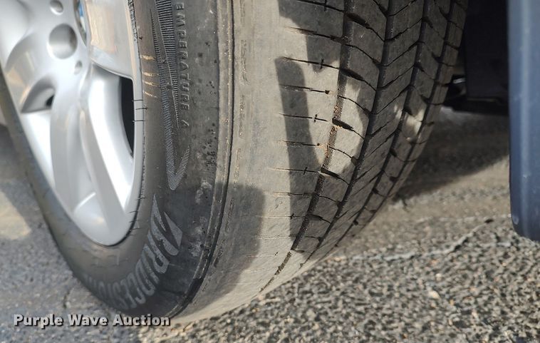 image for item LG9589 2001 BMW 740iL