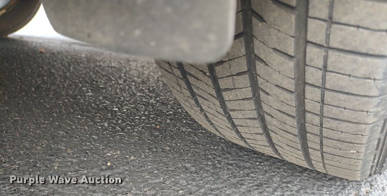 image for item LG9589 2001 BMW 740iL