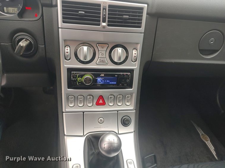 image for item LG9604 2005 Chrysler Crossfire  convertible