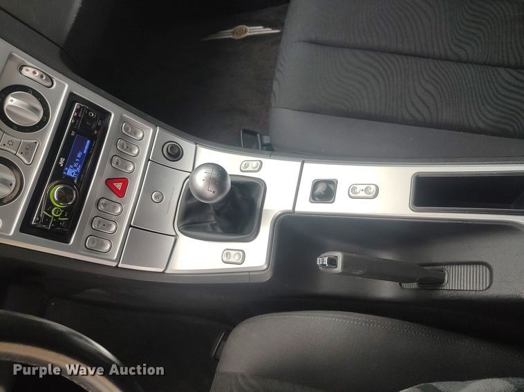 image for item LG9604 2005 Chrysler Crossfire  convertible