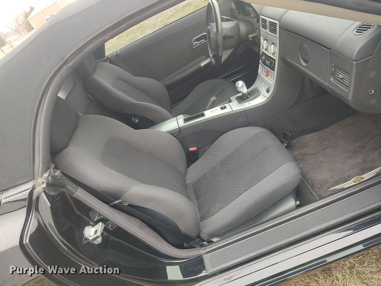 image for item LG9604 2005 Chrysler Crossfire  convertible