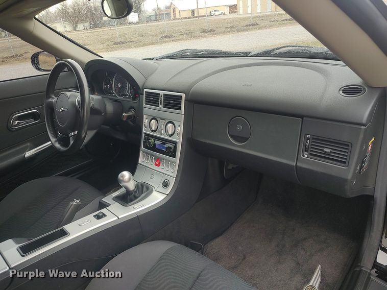 image for item LG9604 2005 Chrysler Crossfire  convertible