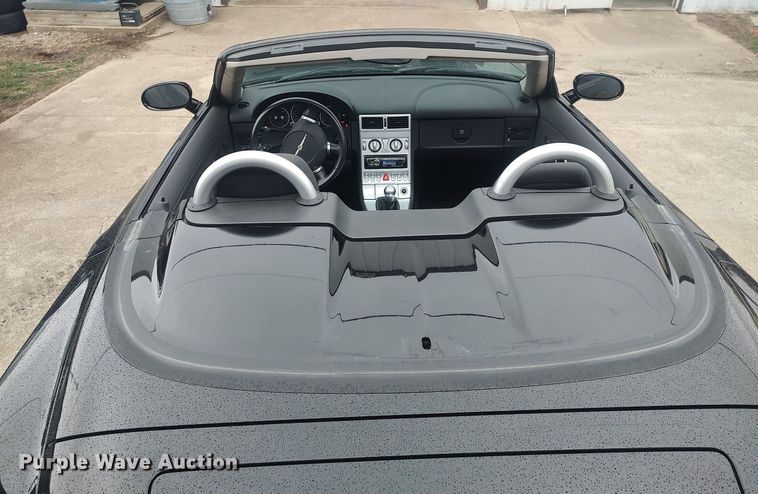 image for item LG9604 2005 Chrysler Crossfire  convertible
