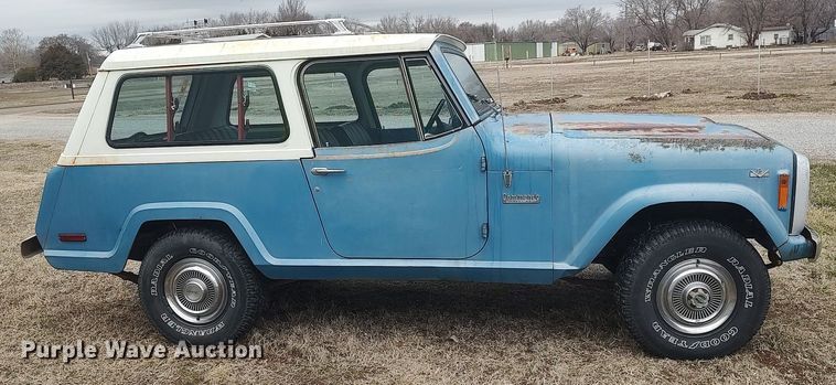 image for item LG9605 1972 Jeep Commando  SUV