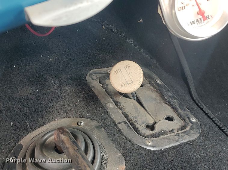 image for item LG9605 1972 Jeep Commando  SUV