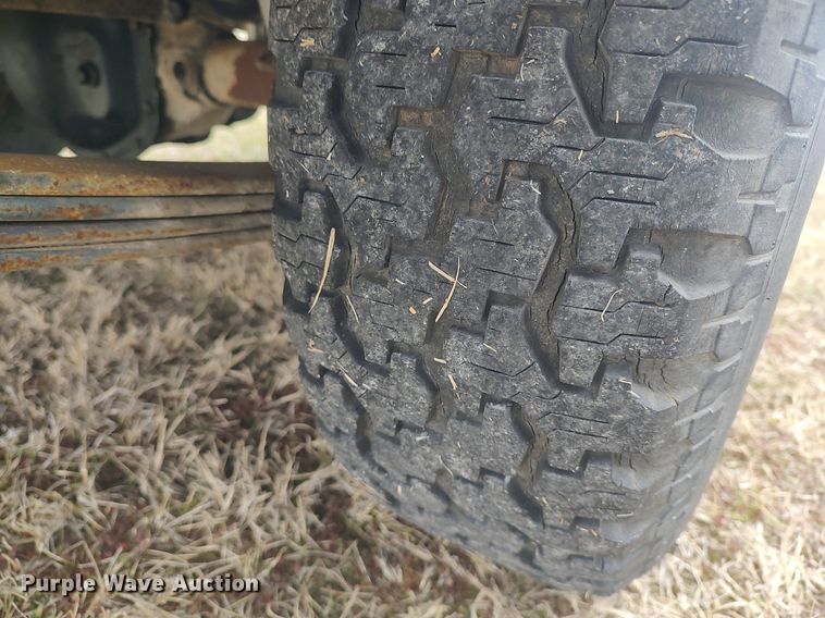 image for item LG9605 1972 Jeep Commando  SUV