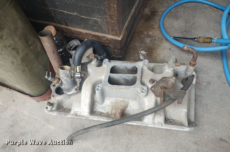 image for item LG9605 1972 Jeep Commando  SUV