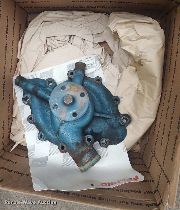 image for item LG9605 1972 Jeep Commando  SUV