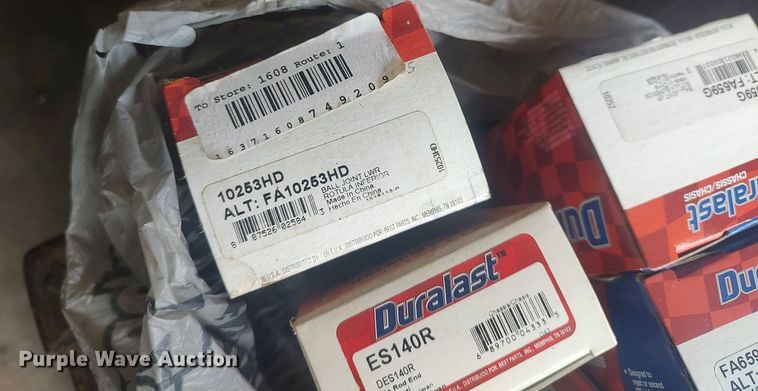 image for item LG9605 1972 Jeep Commando  SUV