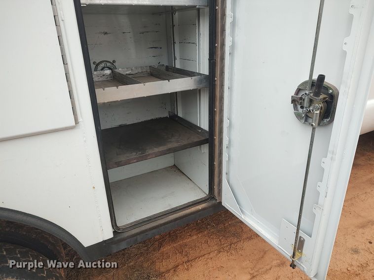 image for item LG9626 2014 Ford F550  utility / service truck