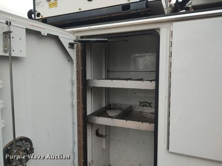 image for item LG9626 2014 Ford F550  utility / service truck