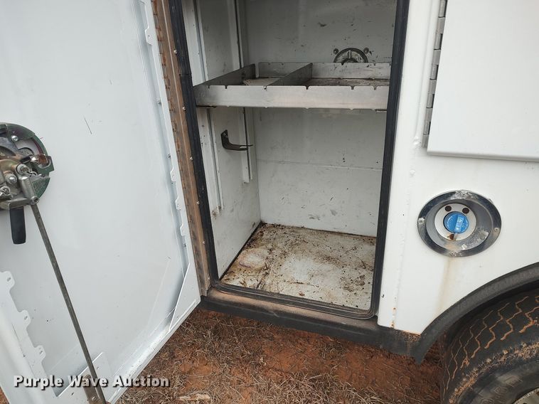 image for item LG9626 2014 Ford F550  utility / service truck