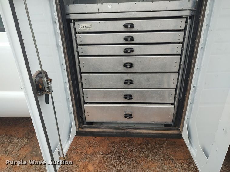 image for item LG9626 2014 Ford F550  utility / service truck