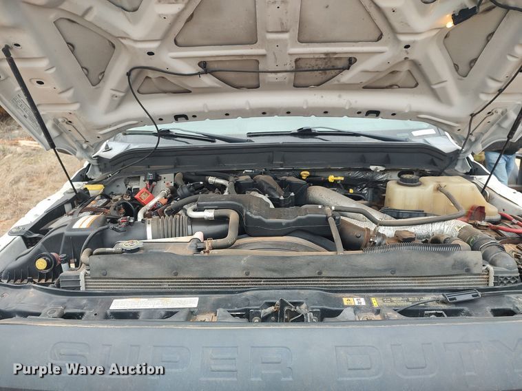 image for item LG9626 2014 Ford F550  utility / service truck