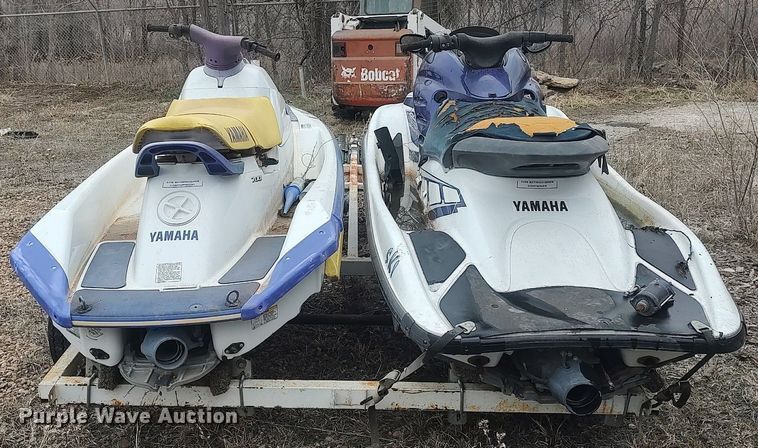 image for item LG9628 (2) personal watercraft