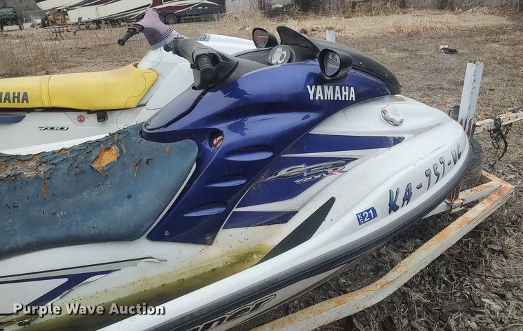 image for item LG9628 (2) personal watercraft