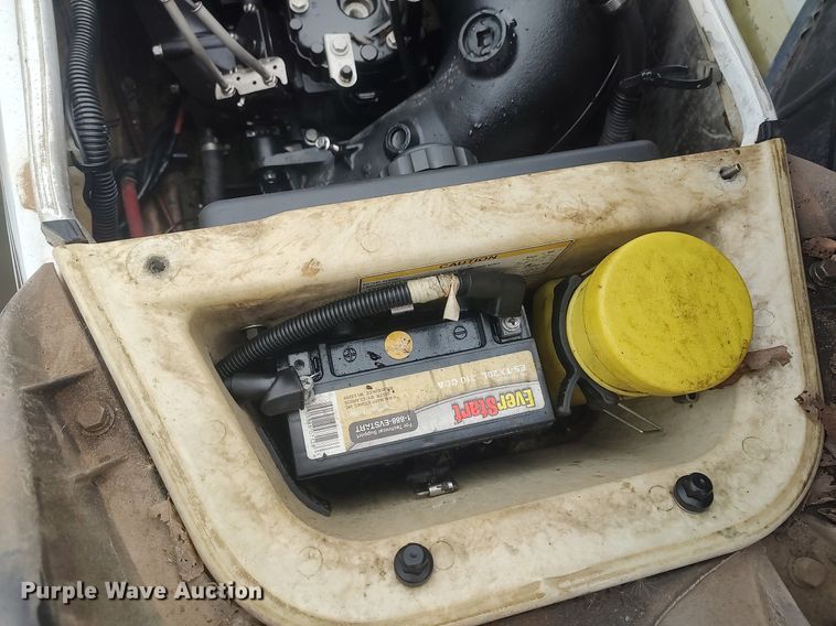 image for item LG9628 (2) personal watercraft