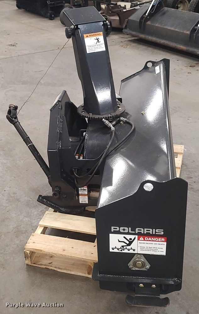 image for item LG9634 2015 Polaris FMSB62  snow blower