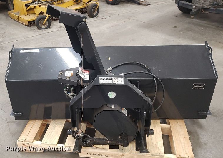 image for item LG9634 2015 Polaris FMSB62  snow blower