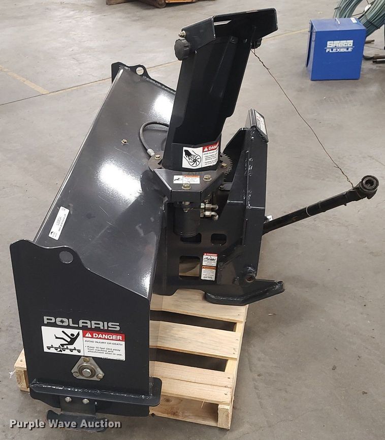 image for item LG9634 2015 Polaris FMSB62  snow blower