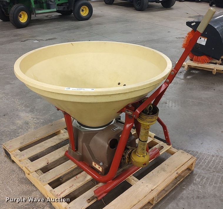 image for item LG9641 Vicon 22109  spreader