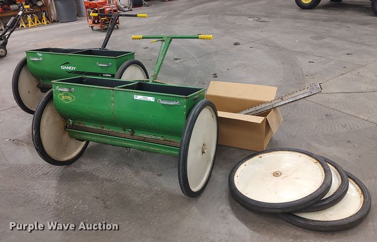 image for item LG9643 (2) Gandy 42 drop spreaders