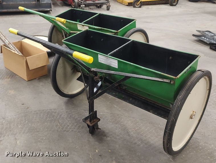 image for item LG9643 (2) Gandy 42 drop spreaders